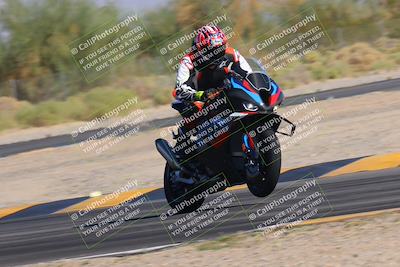 media/Nov-11-2023-SoCal Trackdays (Sat) [[efd63766ff]]/Turn 2 Set 2 (1145am)/